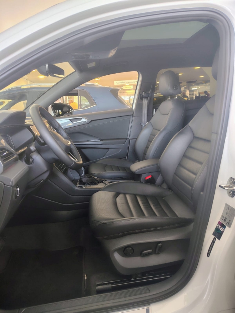volkswagen taos 1.4 250 tsi total flex highline automatico 4p 20255