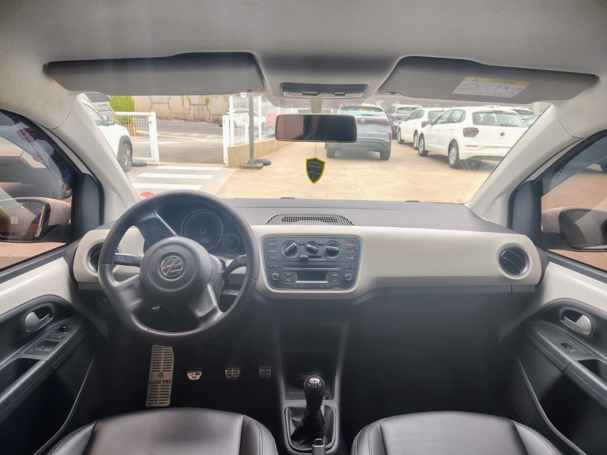 volkswagen up 1.0 tsi move 12v flex 4p manual 20163