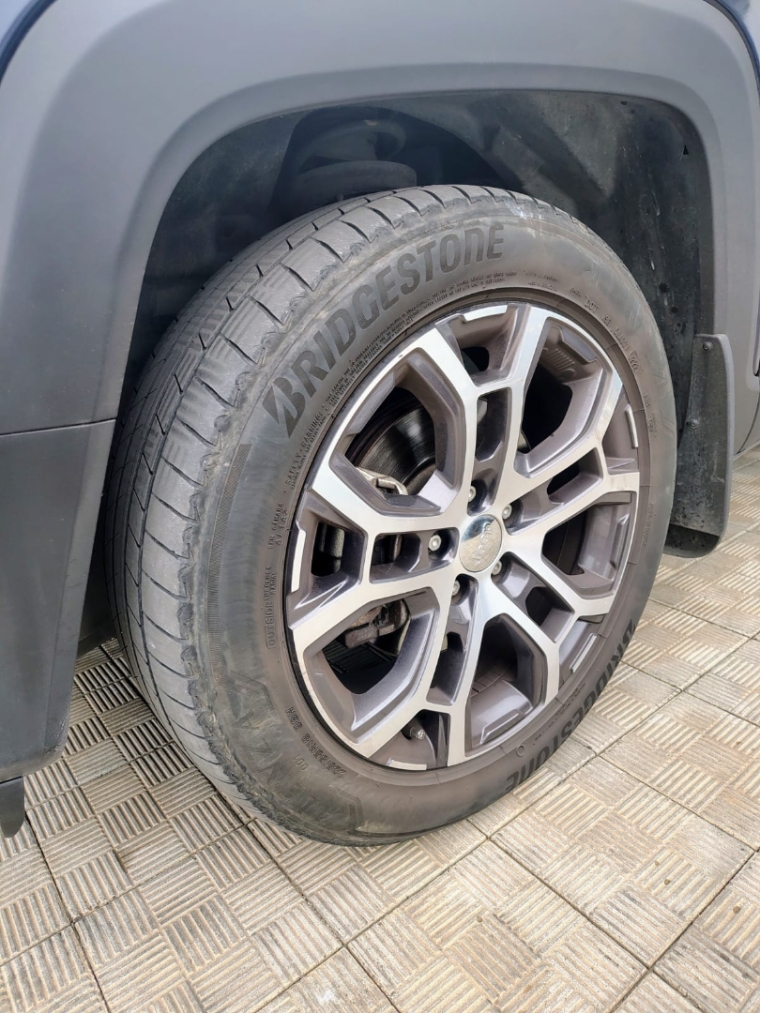 jeep renegade 1.3 t270 turbo flex longitude at6 4p automatico 20228