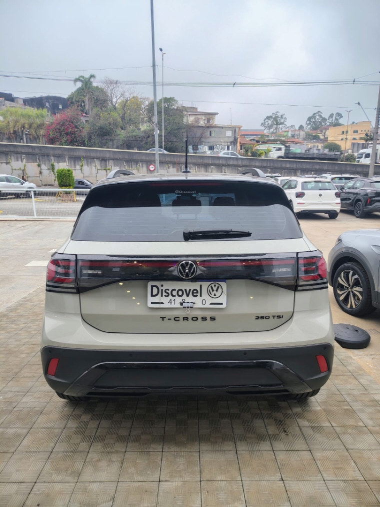 volkswagen t-cross 1.4 250 tsi total flex highline automatico 4p 202515
