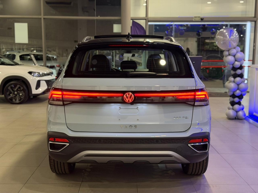 volkswagen taos 1.4 250 tsi total flex highline automatico 4p 202612