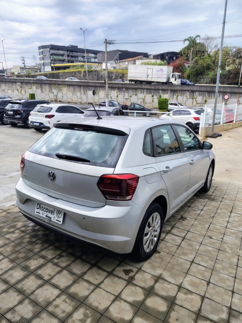volkswagen polo 1.0 mpi total flex manual 4p 202010