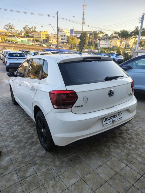 volkswagen polo 1.0 200 tsi comfortline automatico flex 4p manual 201810