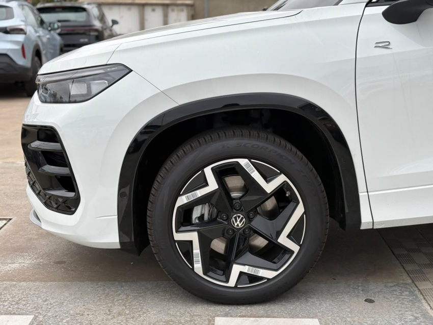 volkswagen tiguan 2.0 350 tsi gasolina r-line 4motion automatico 4p 202612