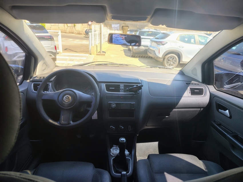 volkswagen fox 1.0 mi 8v flex 4p manual automatico 20113