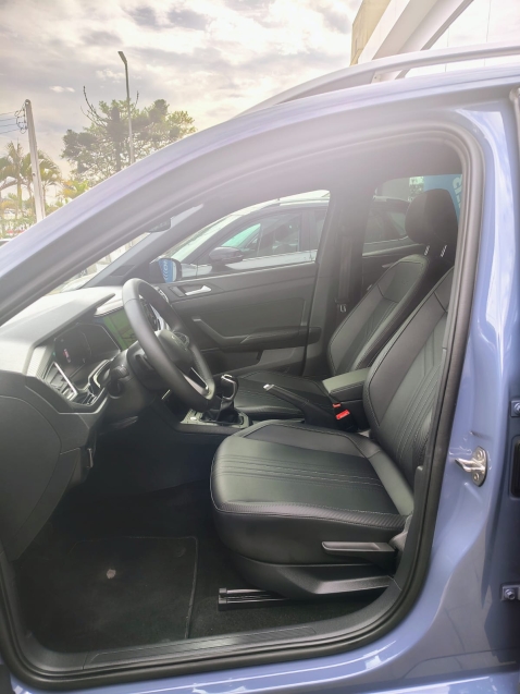 volkswagen nivus 1.0 200 tsi total flex highline automatico 4p 20265