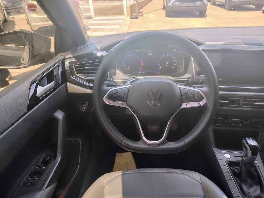 volkswagen nivus 1.0 200 tsi total flex highline automatico 4p 20234