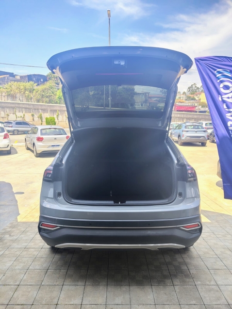 volkswagen nivus 1.0 200 tsi total flex highline automatico 4p 20238