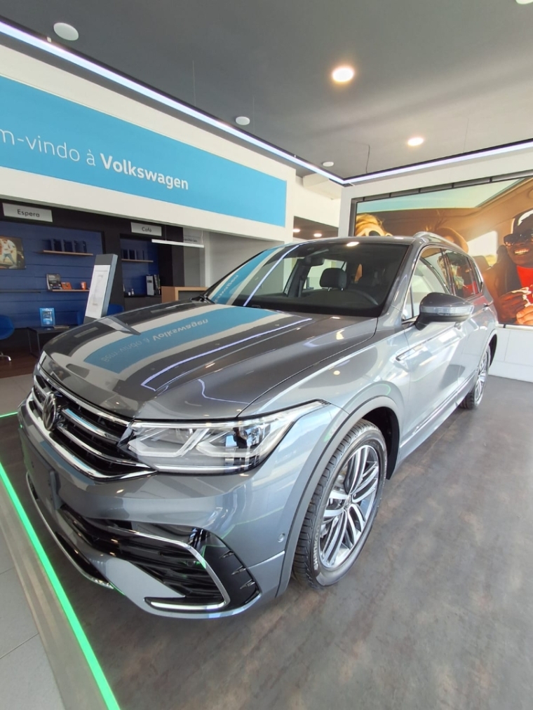 volkswagen tiguan 2.0 300 tsi gasolina allspace r-line automatico flex 4p 2025 volkswagen tiguan 2.0 300 tsi gasolina allspace r-line automatico flex 4p 2025