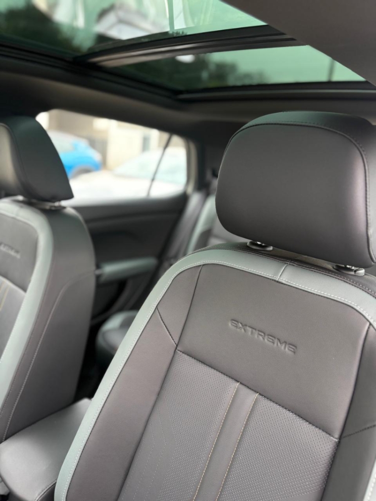 volkswagen t-cross 1.4 250 tsi total flex extreme automatico 4p 202612