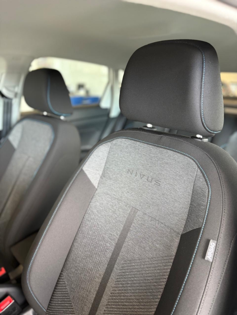 volkswagen nivus 1.0 200 tsi total flex comfortline automatico 4p 202611