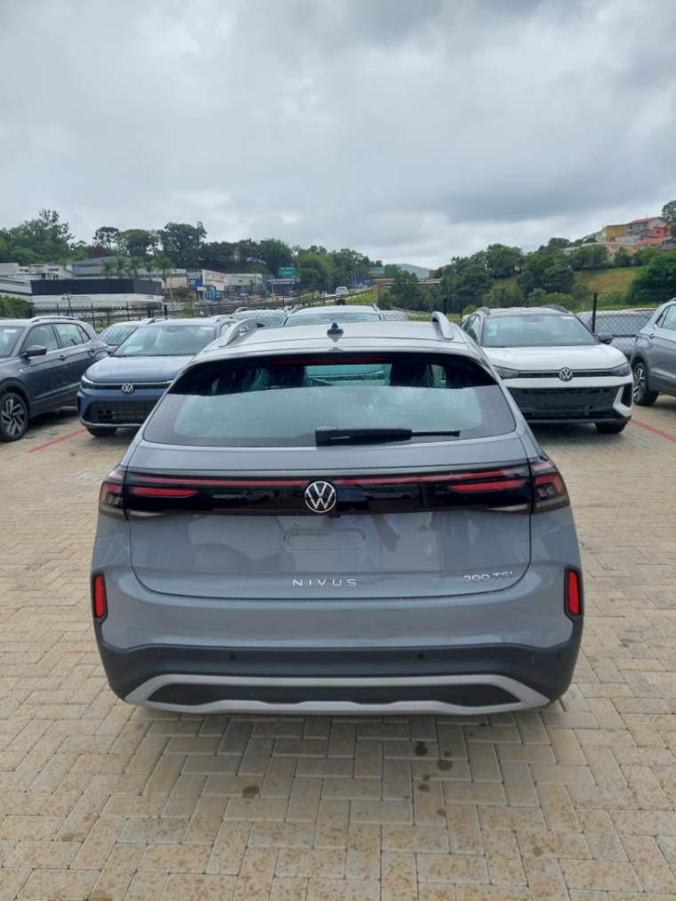 volkswagen nivus 1.0 200 tsi total flex highline automatico 4p 20265