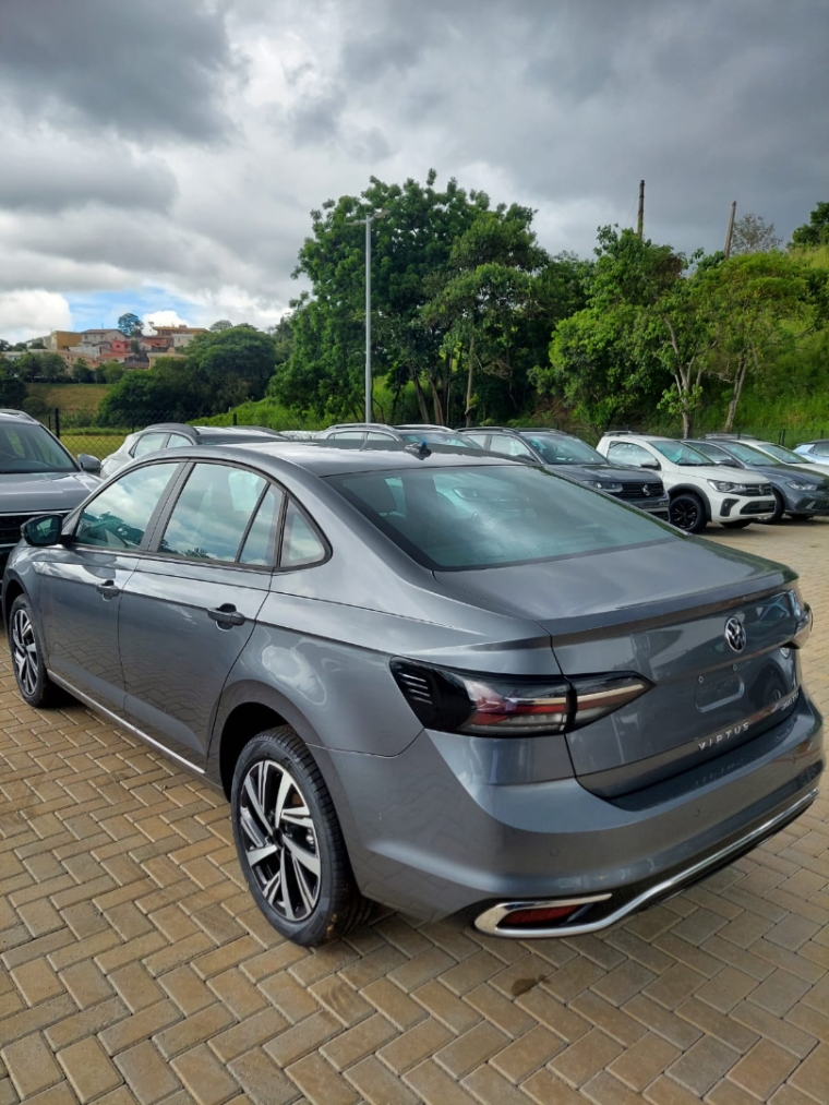 oferta imperdivel! volkswagen virtus 1.0 200 tsi highline automatico 2025/266