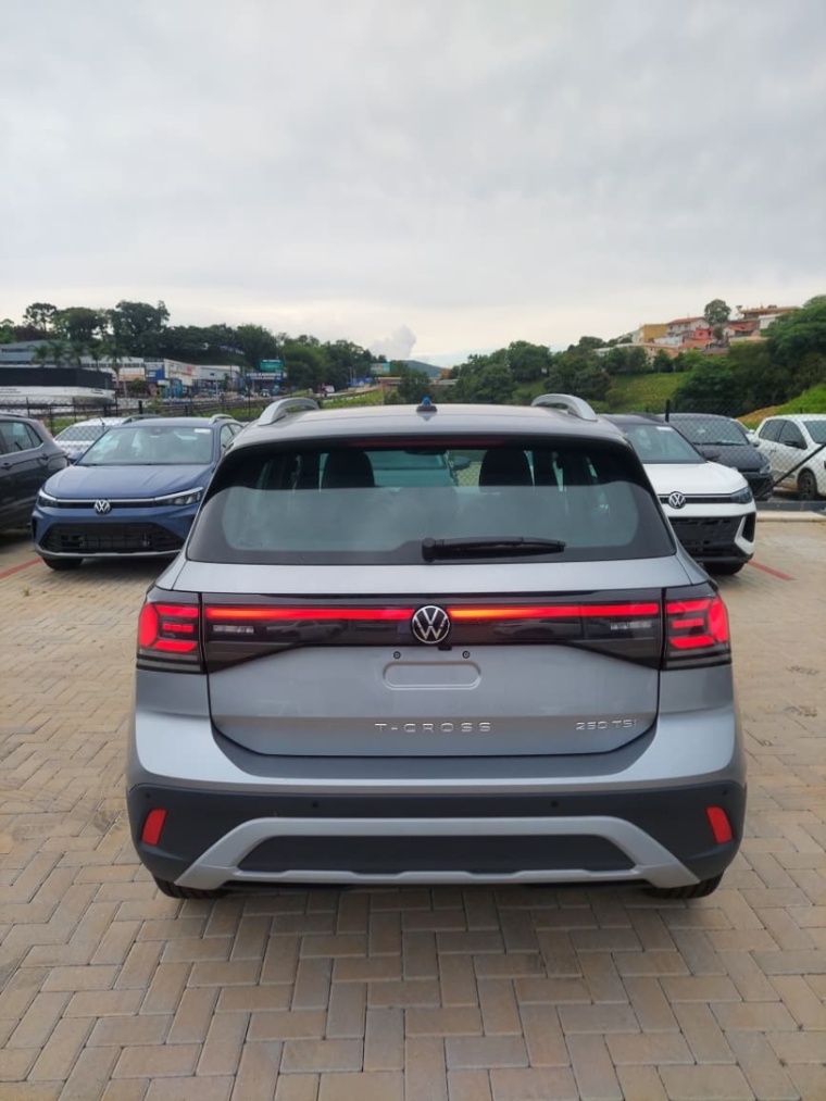 volkswagen t-cross 1.4 250 tsi total flex highline automatico 4p 20265