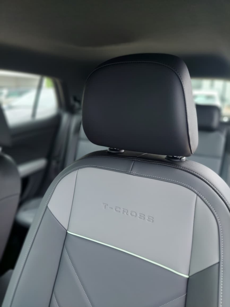 volkswagen t-cross 1.0 200 tsi total flex comfortline automatico 4p 202611