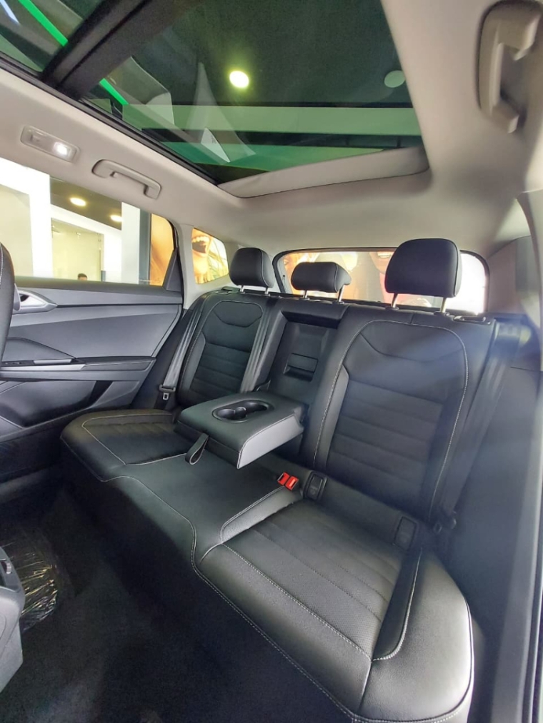 volkswagen taos 1.4 250 tsi total flex highline automatico 4p 202610