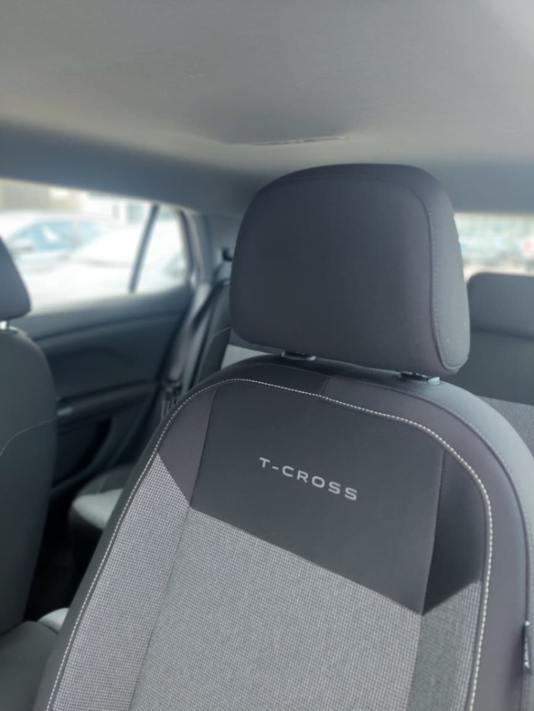 volkswagen t-cross 1.0 200 tsi total flex automatico 4p 202611