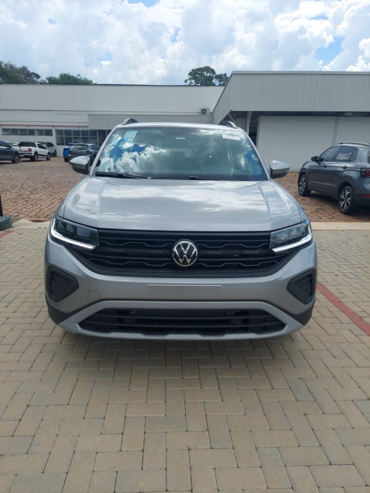 volkswagen t-cross 1.0 200 tsi total flex automatico 4p 20261