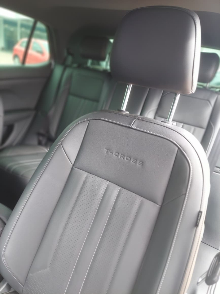 volkswagen t-cross 1.4 250 tsi total flex highline automatico 4p 202611