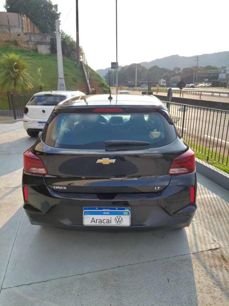 chevrolet onix 1.0 flex lt manual 4p 20215