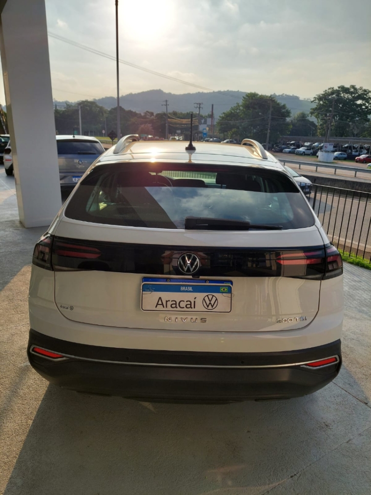 volkswagen nivus 1.0 200 tsi total flex comfortline automatico 4p 20225