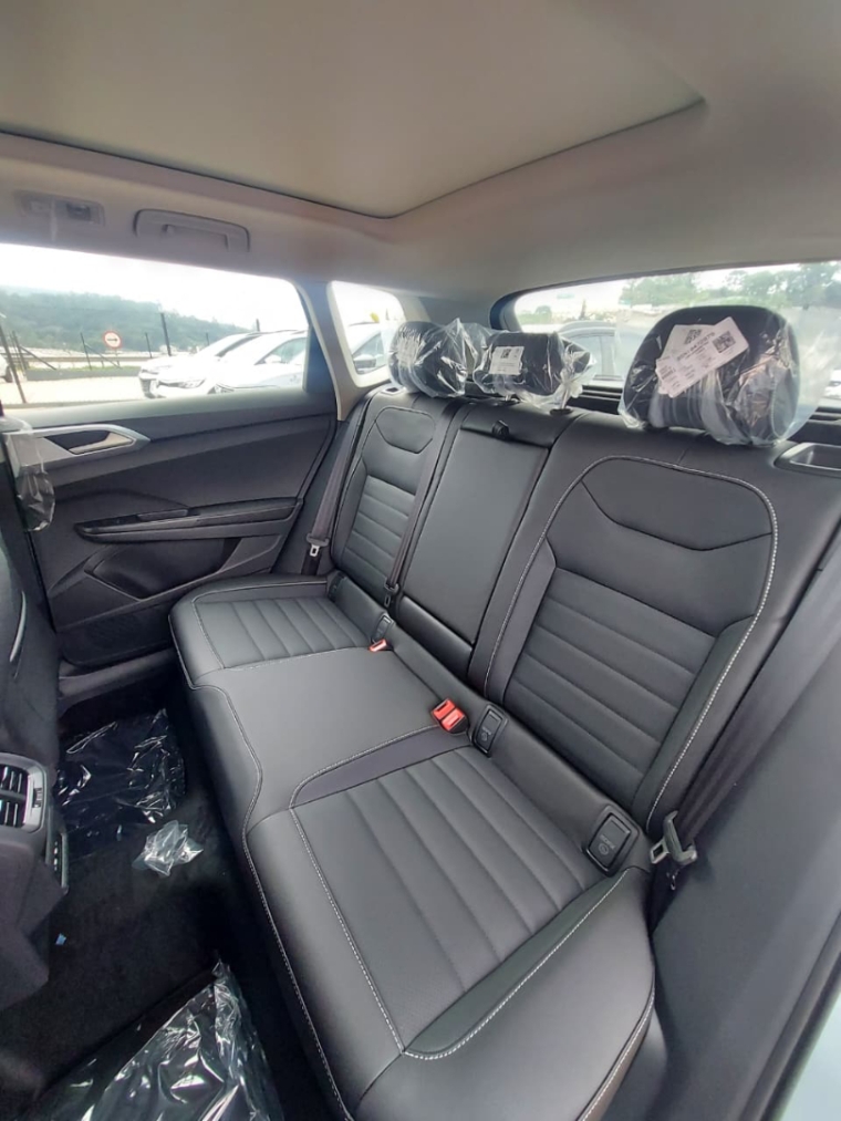 volkswagen taos 1.4 250 tsi total flex highline automatico 4p 202610