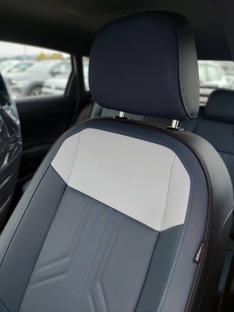 volkswagen nivus 1.0 200 tsi total flex highline automatico 4p 202611