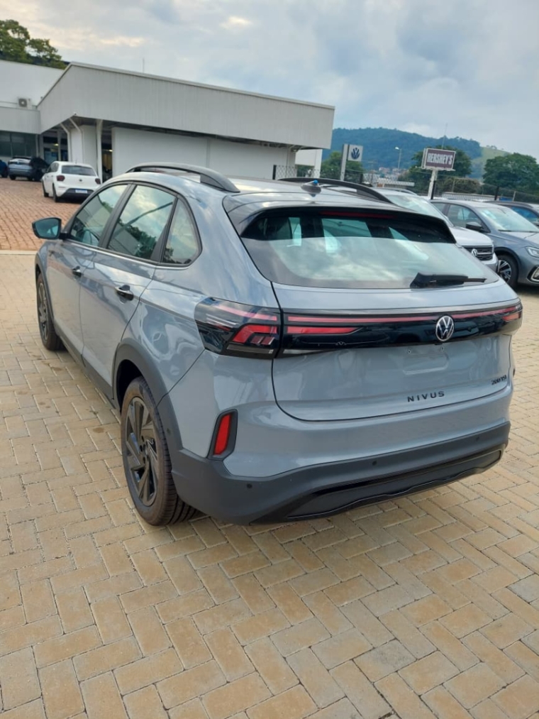 volkswagen nivus 1.0 200 tsi total flex highline automatico 4p 20266
