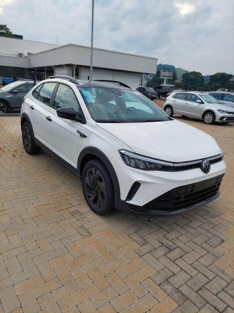 volkswagen nivus 1.0 200 tsi total flex highline automatico 4p 20262