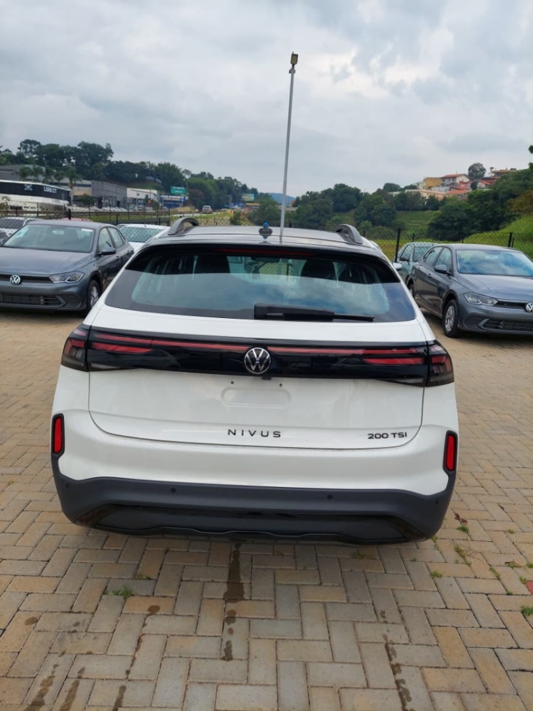 volkswagen nivus 1.0 200 tsi total flex highline automatico 4p 20265