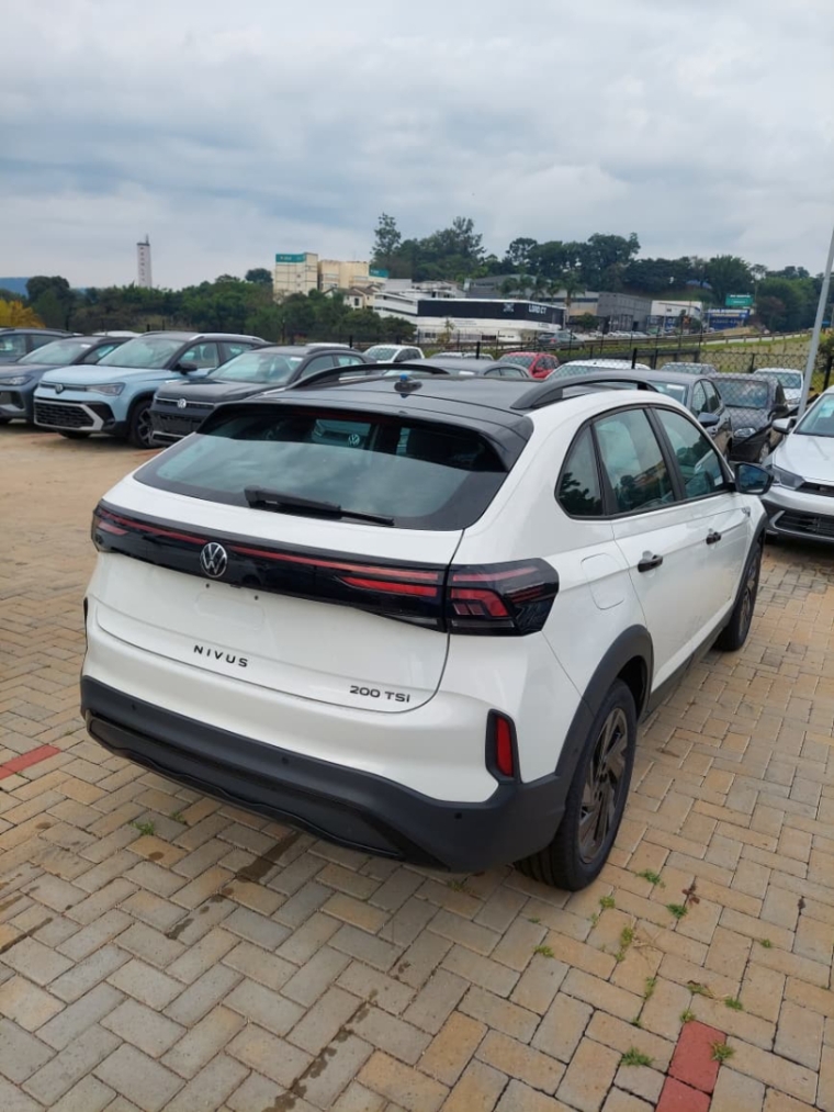 volkswagen nivus 1.0 200 tsi total flex highline automatico 4p 20264