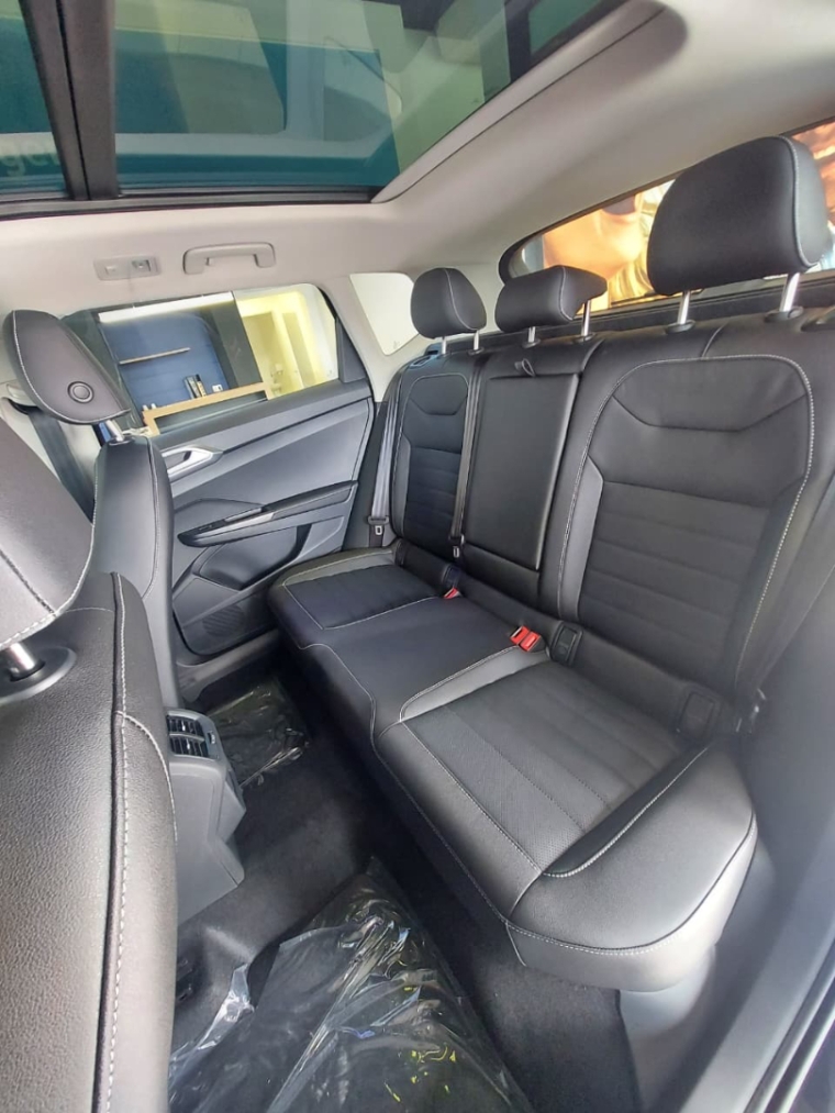 volkswagen taos 1.4 250 tsi total flex highline automatico 4p 202610