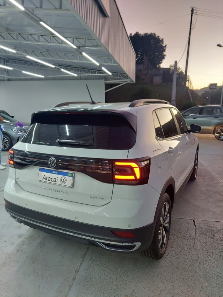 volkswagen t-cross 1.0 200 tsi total flex comfortline automatico 4p 20244