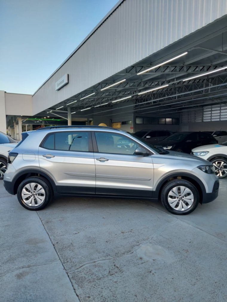 volkswagen t-cross 1.0 200 tsi total flex sense automatico 4p 20233