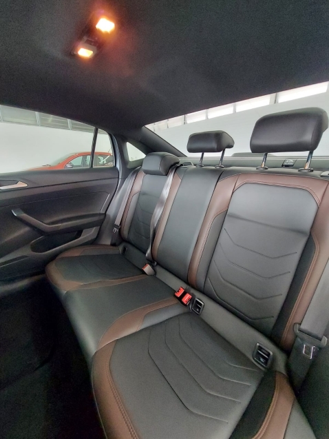 volkswagen virtus 1.0 200 tsi highline automatico flex 4p 202510