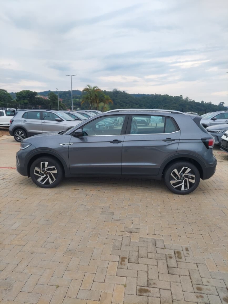 volkswagen t-cross 1.4 250 tsi total flex highline automatico 4p 20277