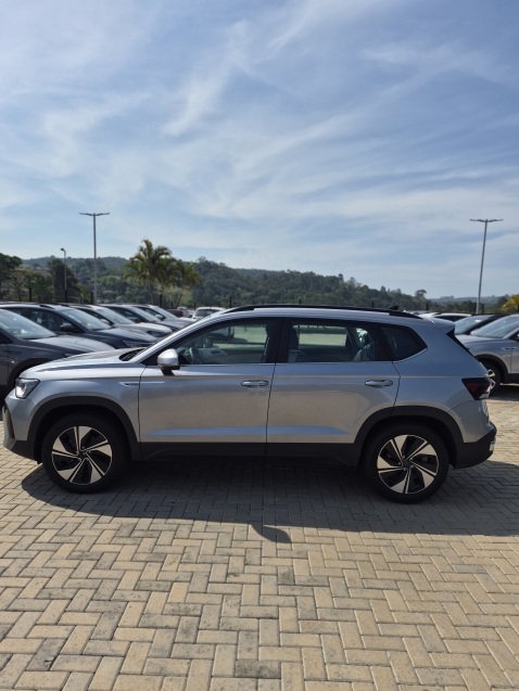 volkswagen taos 1.4 250 tsi total flex comfortline automatico 4p 20267