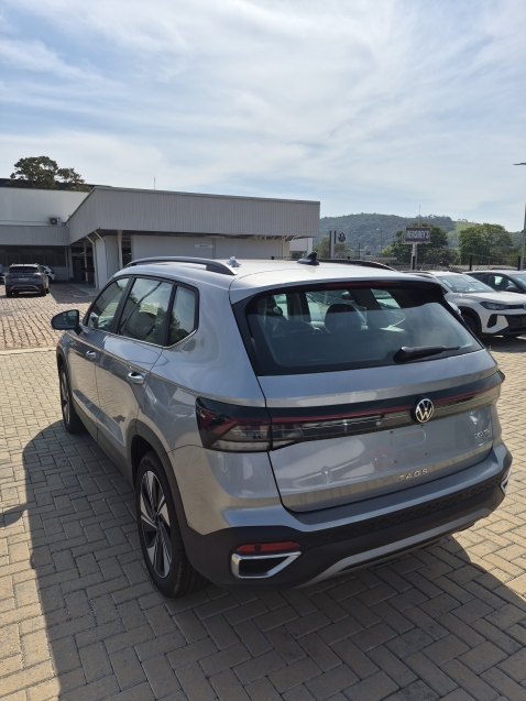 volkswagen taos 1.4 250 tsi total flex comfortline automatico 4p 20266
