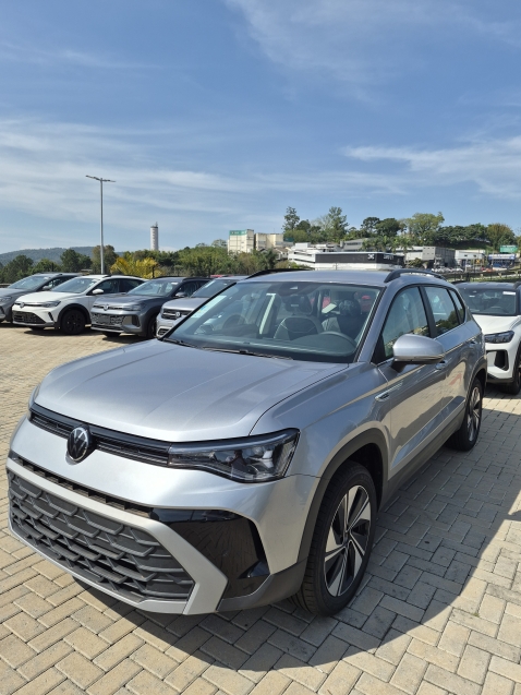 volkswagen taos 1.4 250 tsi total flex comfortline automatico 4p 20260