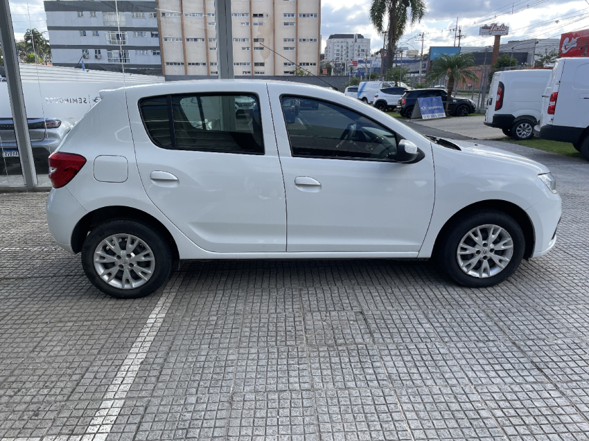 renault sandero 1.0 12v sce flex zen manual 2022