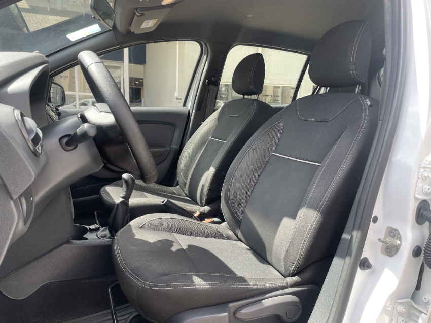 renault sandero 1.0 12v sce flex zen manual 2022