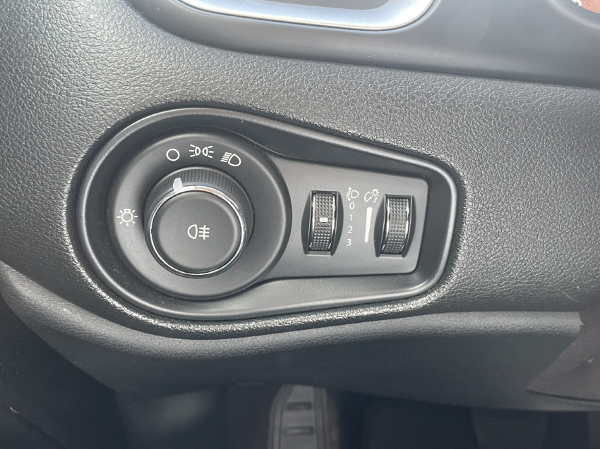 jeep renegade 1.8 16v flex sport 4p automatico 2020