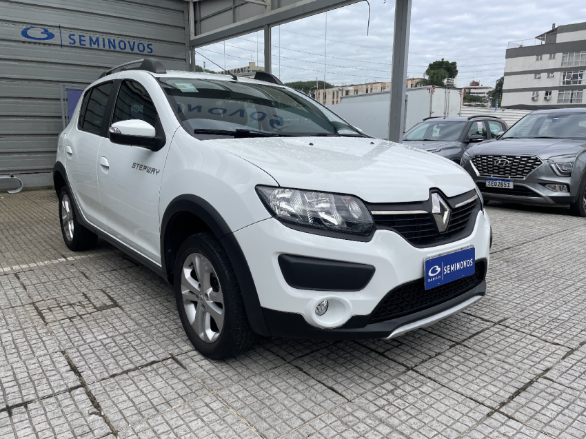 renault sandero 1.6 stepway 8v flex 4p automatizado 2016