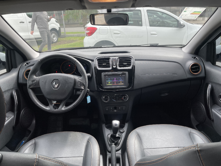 renault sandero 1.6 stepway 8v flex 4p automatizado 2016