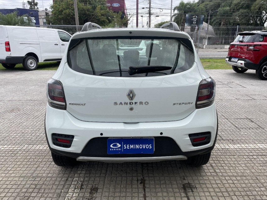 renault sandero 1.6 stepway 8v flex 4p automatizado 2016