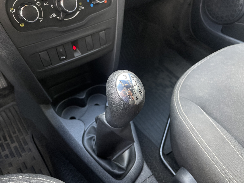 renault sandero 1.0 12v sce flex zen manual 2021