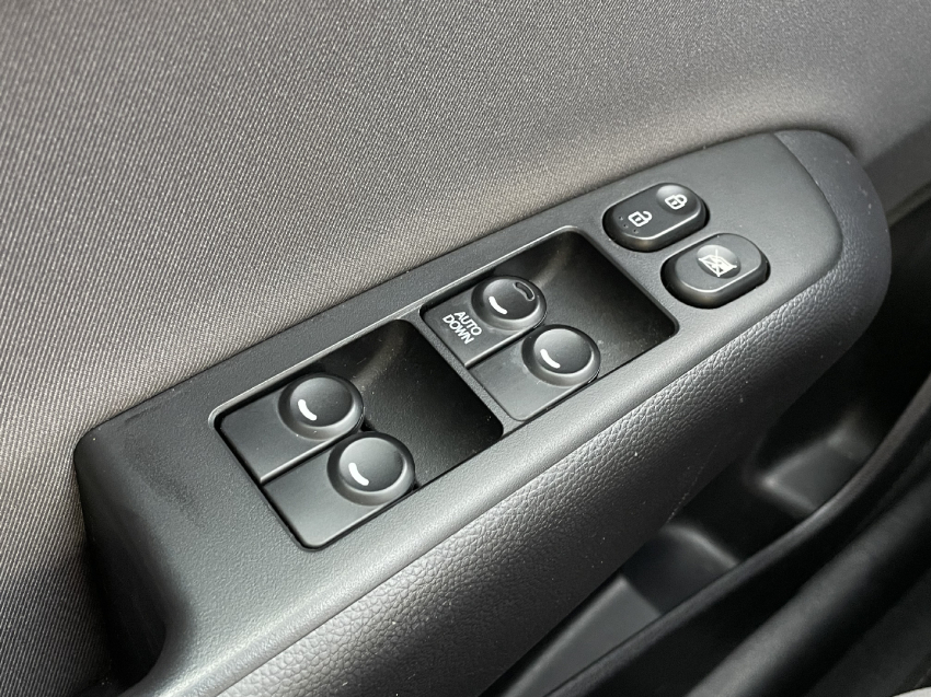 hyundai hb20s 1.0 comfort plus 12v flex 4p manual 2019