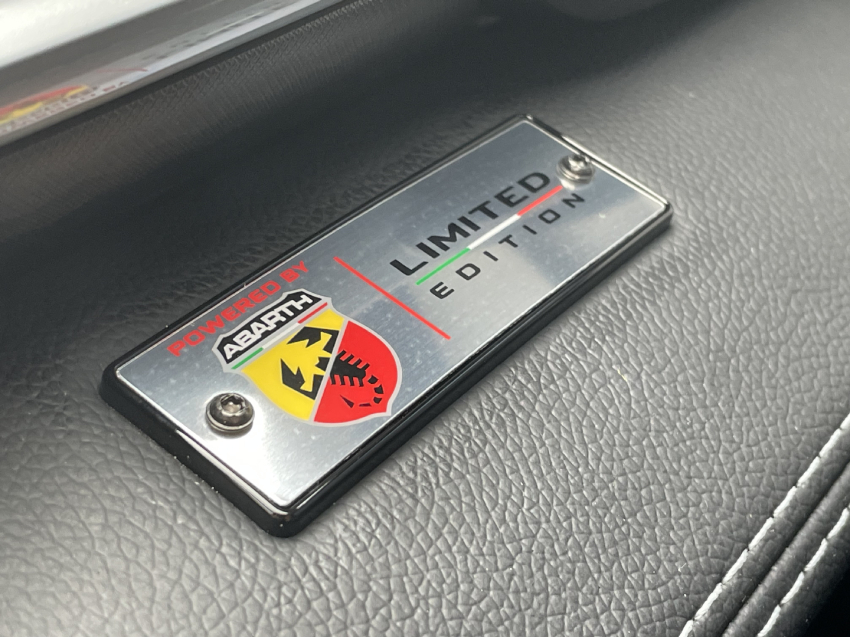 fiat fastback 1.3 turbo 270 flex abarth at6 4p automatico 2024