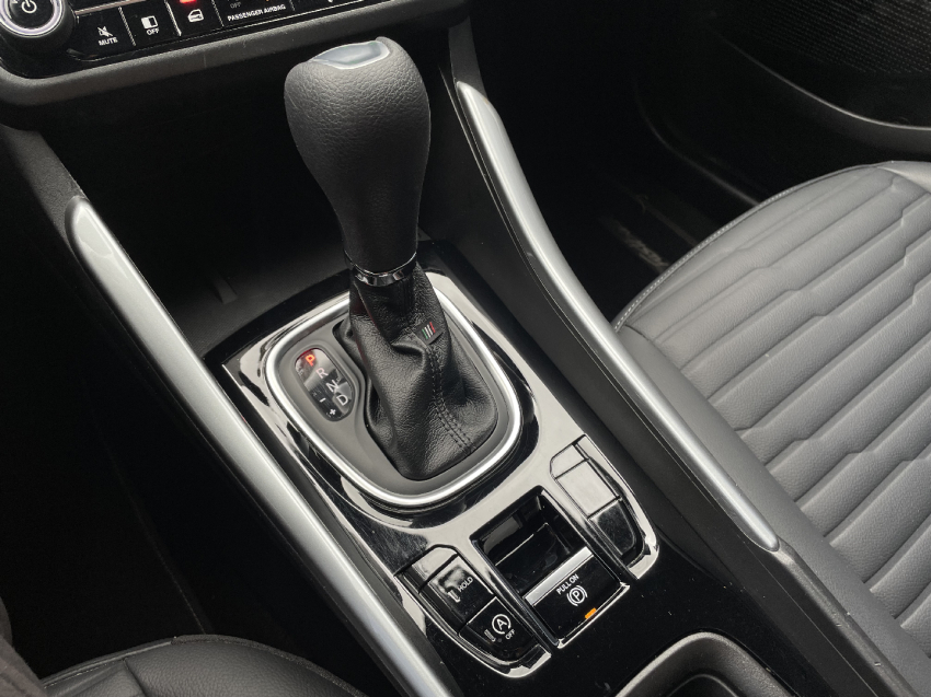 fiat fastback 1.3 turbo 270 flex abarth at6 4p automatico 2024