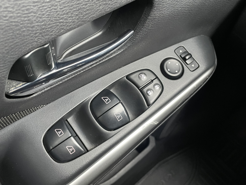 nissan kicks 1.6 16v flexstart sv 4p xtronic flex automatico 2019